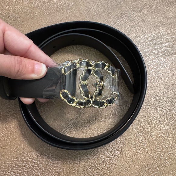 Chanel gold chain belt - Picture 1 of 2
